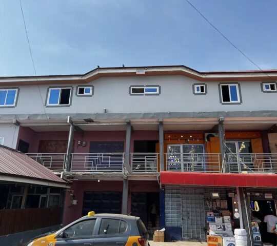 Da Highest Loung Bar & Restaurant
